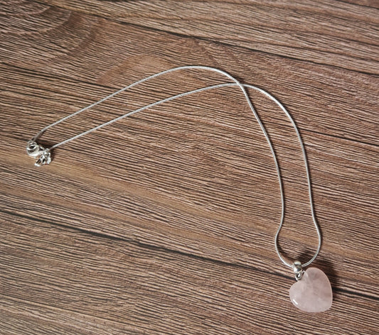 Rose quartz heart necklace