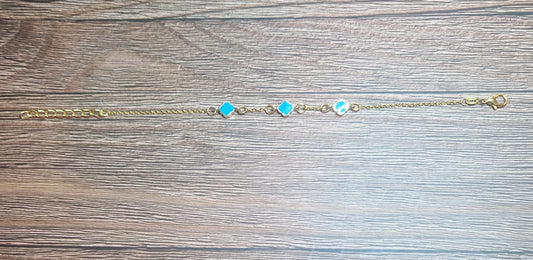 Enamel clover bracelet