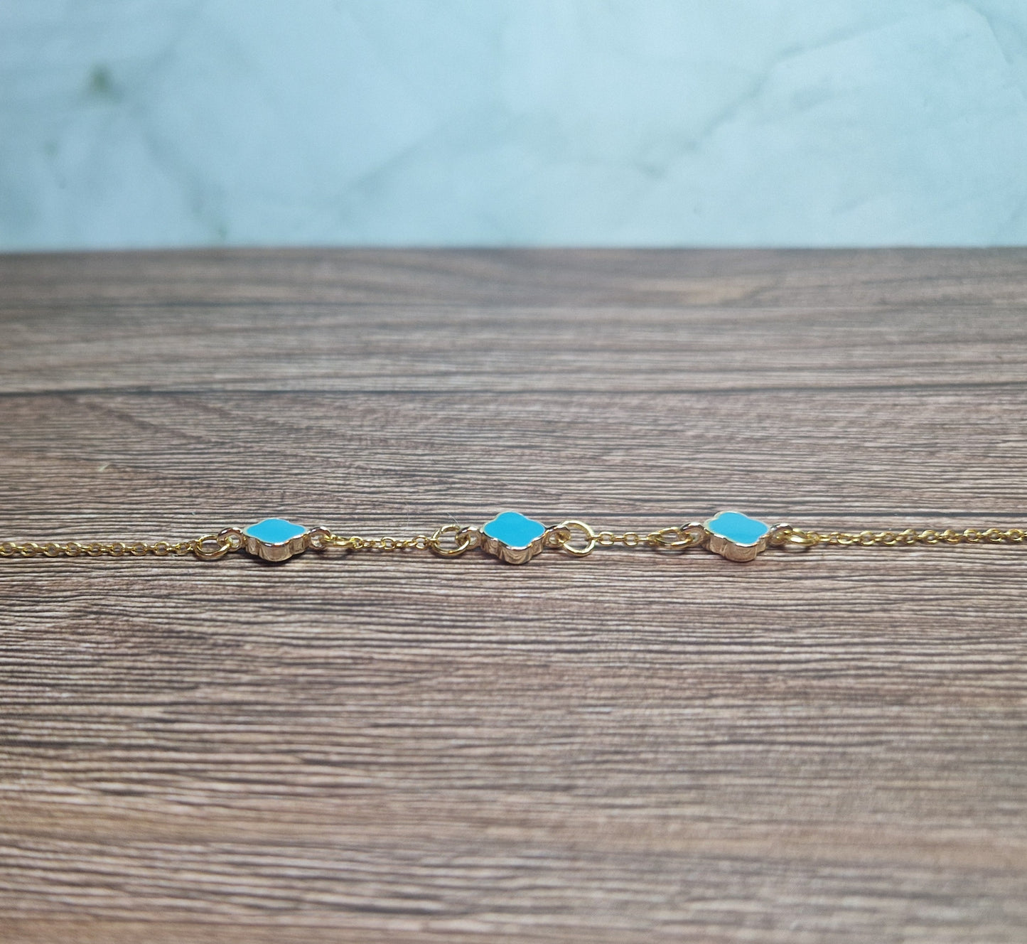 Enamel clover bracelet