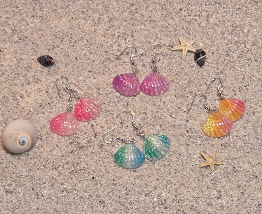 Sparkly shell earrings