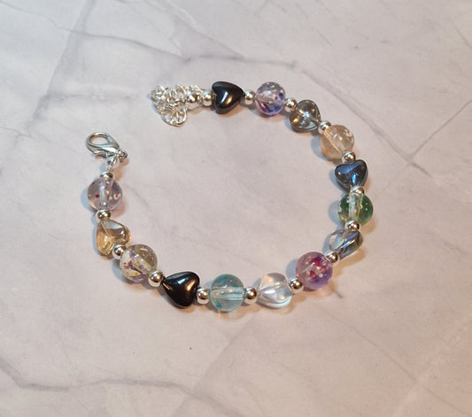 Glass hearts bracelet