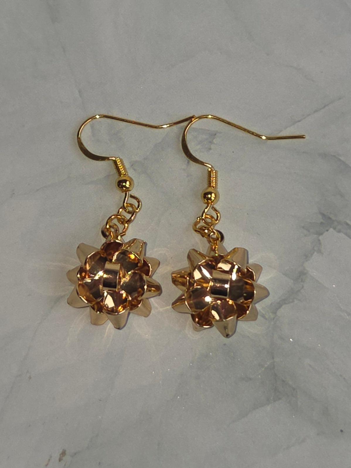 Gift bow earrings