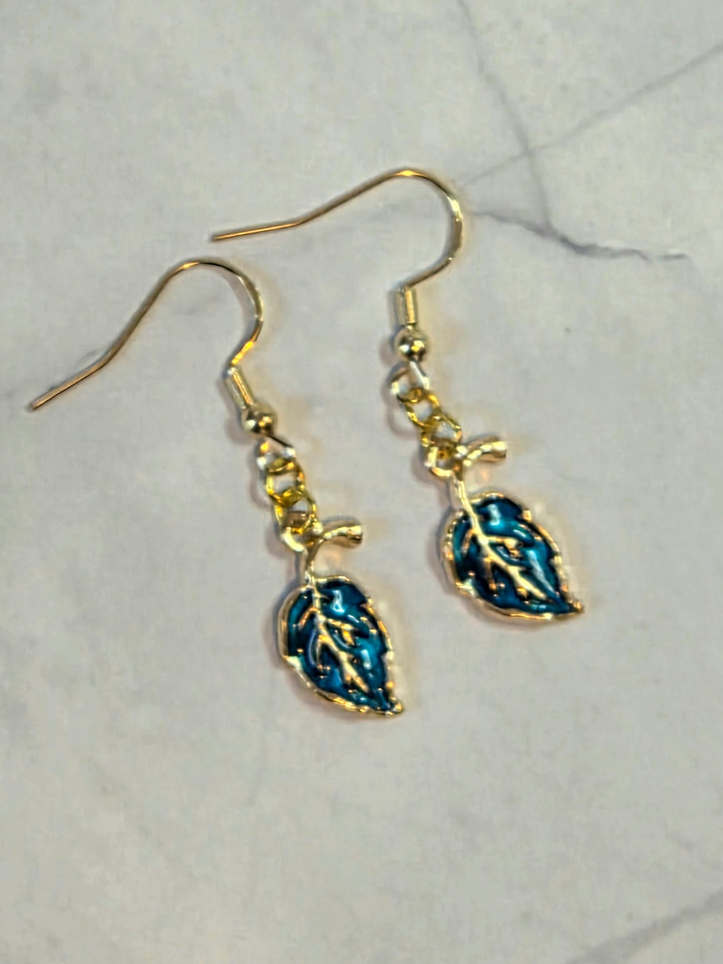 Leaf earrings